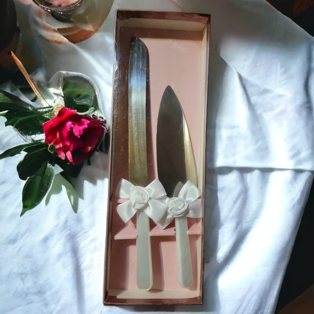 Vtg Mother Of Pearl Handled Wedding Cake Serrated Knife & Server